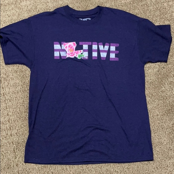 State Love Louisiana Tee - Picture 1 of 3